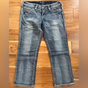 Silver Suki Distressed Cropped Jeans